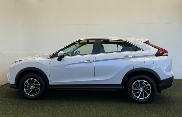 2024 Mitsubishi Eclipse Cross ES
