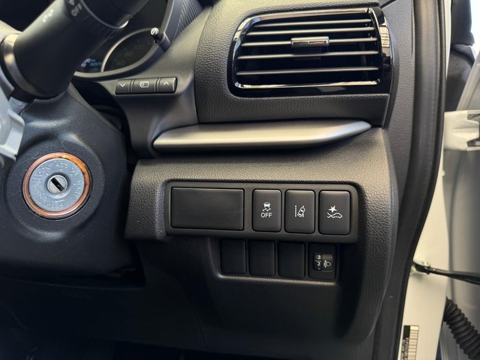 2024 Mitsubishi Eclipse Cross ES