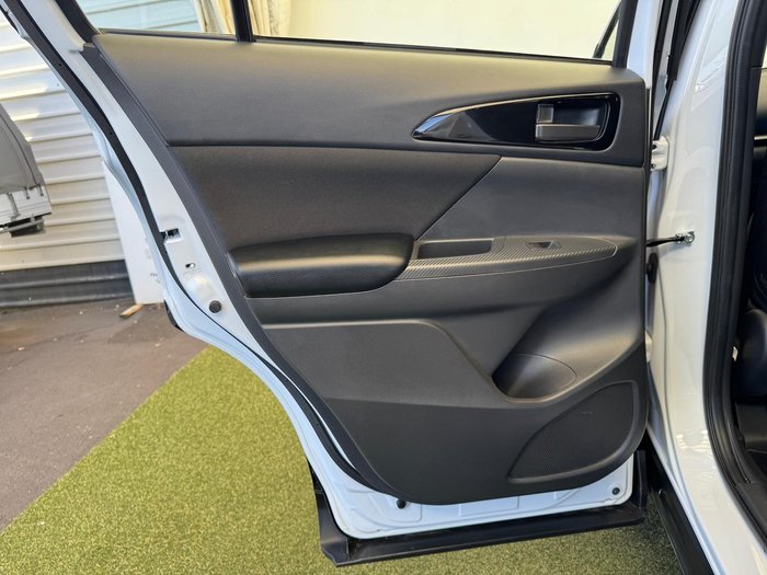 2024 Mitsubishi Eclipse Cross ES