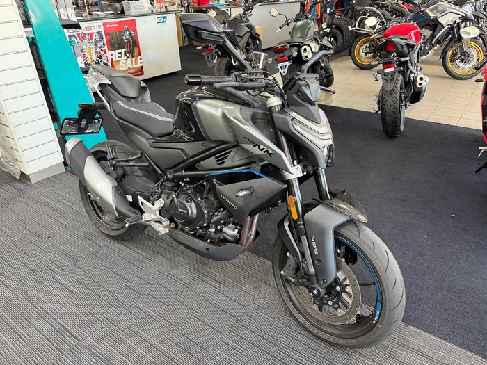 2025 CFMOTO 450NK NK Black