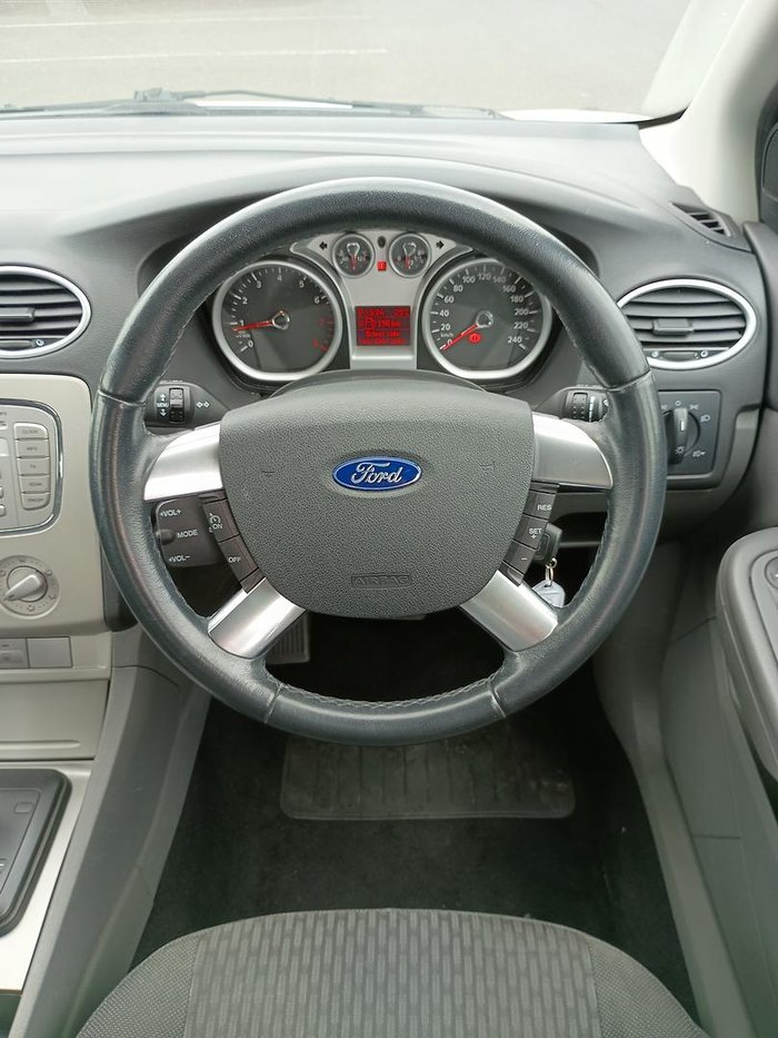 2010 Ford Focus LX LV Frozen White