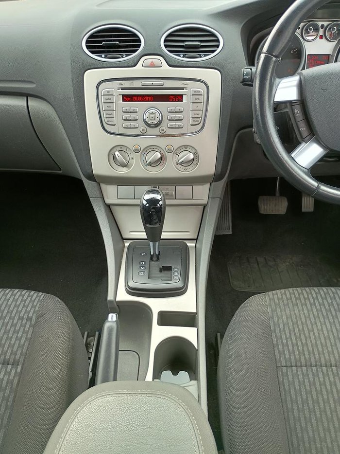 2010 Ford Focus LX LV Frozen White