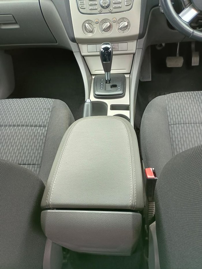 2010 Ford Focus LX LV Frozen White