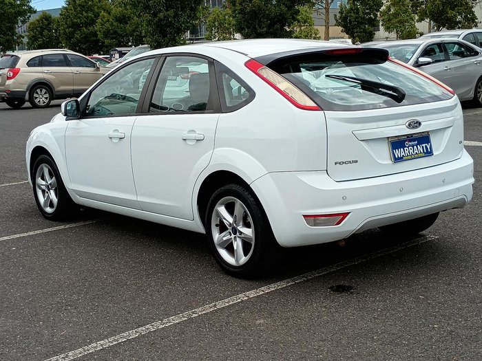 2010 Ford Focus LX LV Frozen White