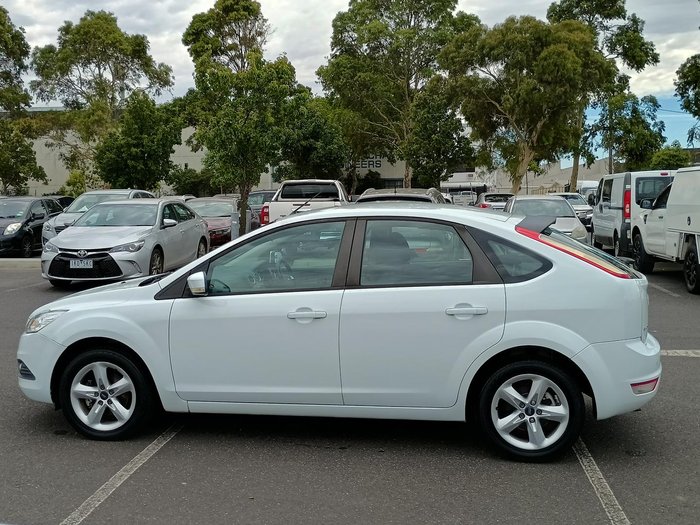 2010 Ford Focus LX LV Frozen White