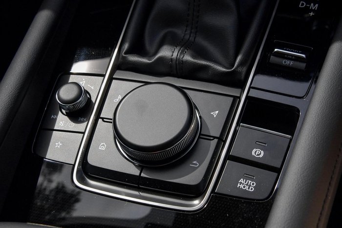 2025 Mazda 3 G20 Evolve