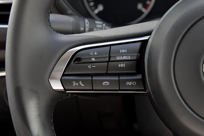 2025 Mazda 3 G20 Evolve