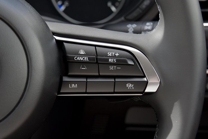 2025 Mazda 3 G20 Evolve