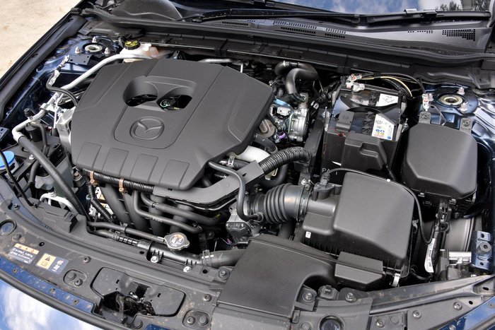 2025 Mazda 3 G20 Evolve