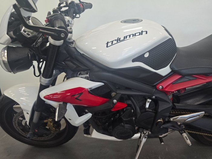2013 Triumph STREET TRIPLE White