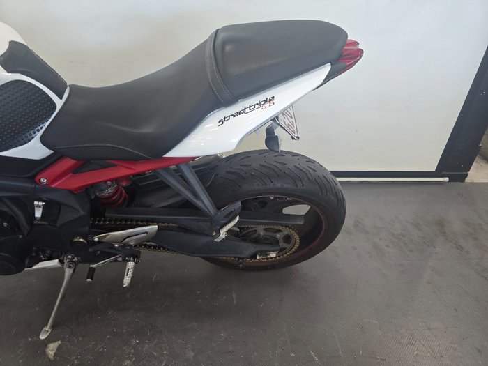 2013 Triumph STREET TRIPLE White
