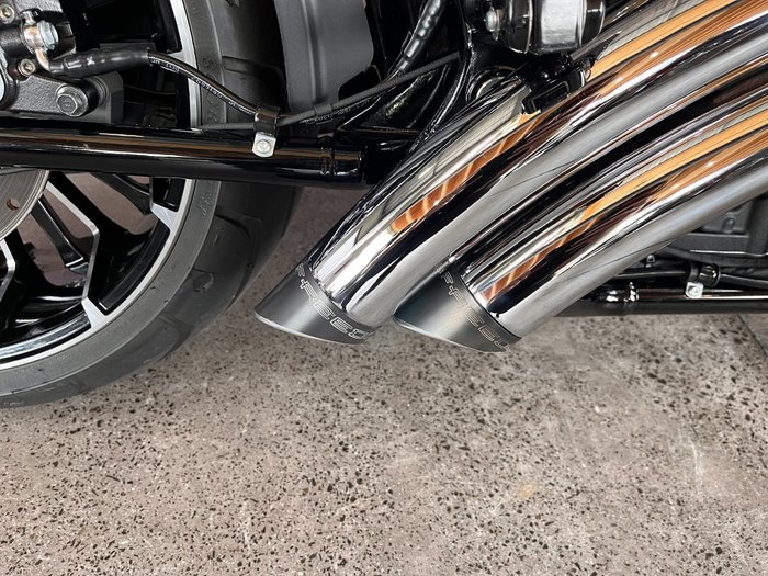 2023 HARLEY-DAVIDSON FXBR BREAKOUT (117)
