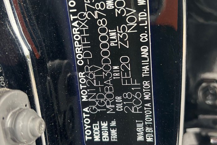 2023 Toyota Hilux SR5