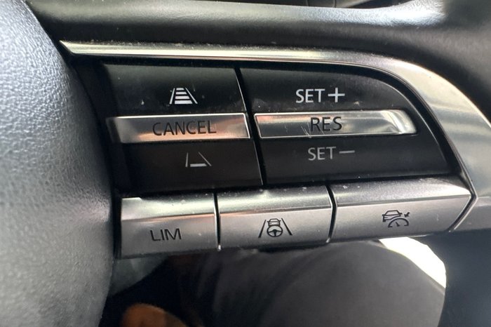 2019 Mazda 3 G25 Astina