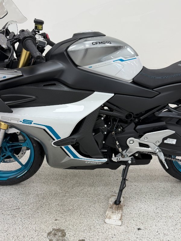 2026 CFMOTO 450 SR S White