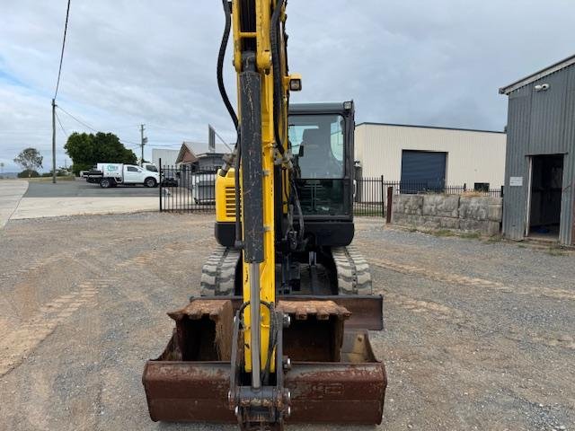 2021 New Holland E60c