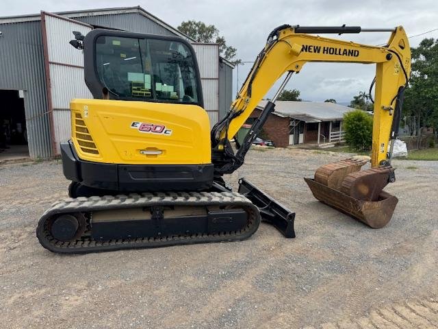 2021 New Holland E60c