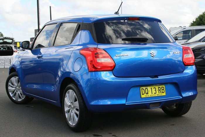 2017 Suzuki Swift GL Navigator Safety Pack