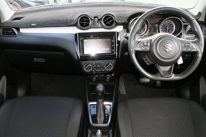 2017 Suzuki Swift GL Navigator Safety Pack