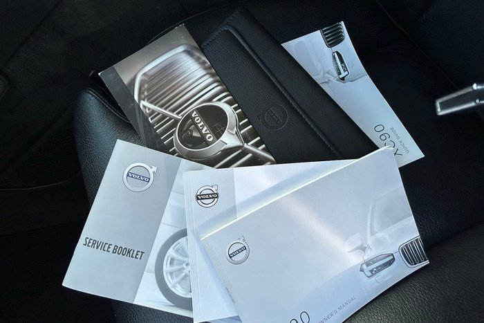 2020 Volvo XC90 D5 Momentum