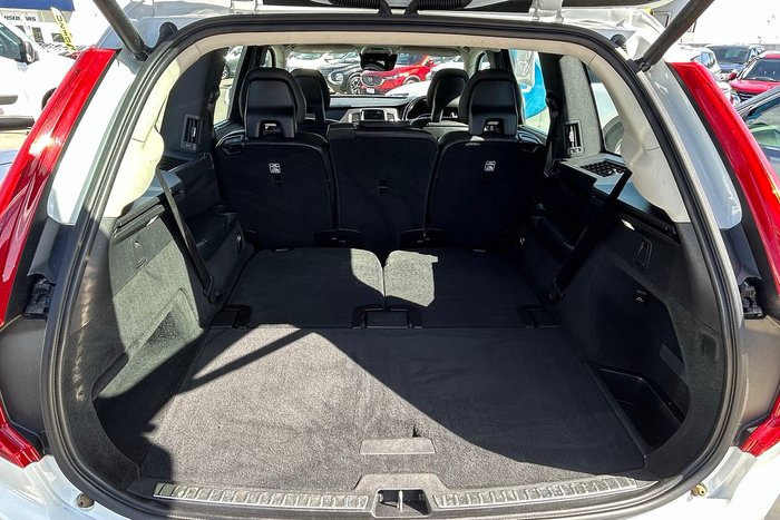 2020 Volvo XC90 D5 Momentum