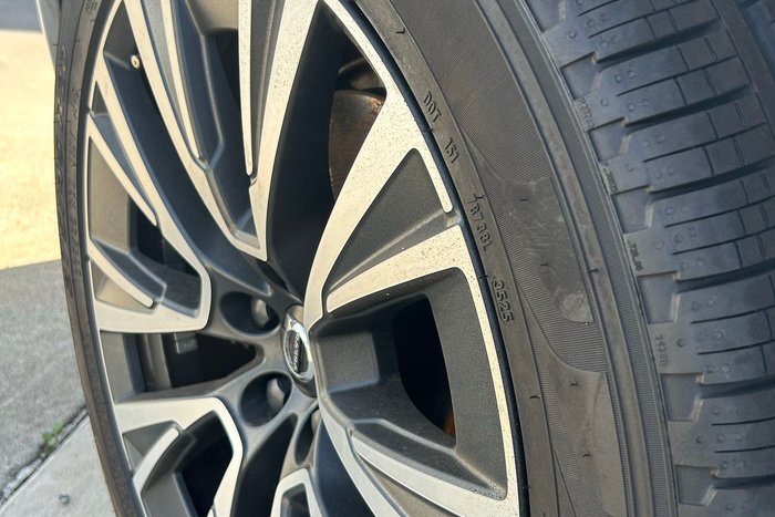 2020 Volvo XC90 D5 Momentum