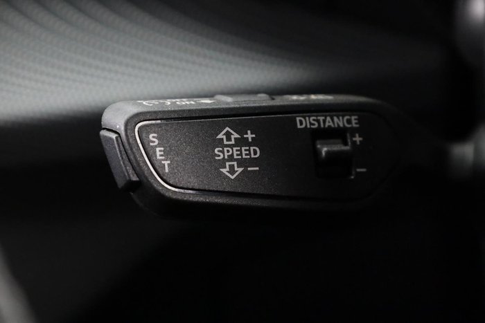 2024 Audi SQ2