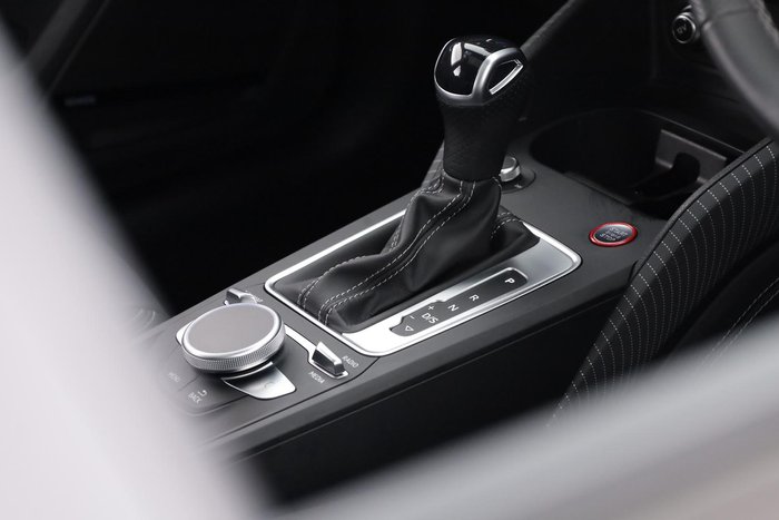 2024 Audi SQ2