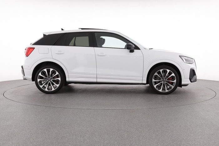 2024 Audi SQ2