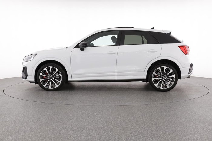 2024 Audi SQ2