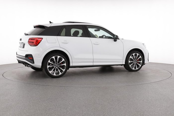 2024 Audi SQ2