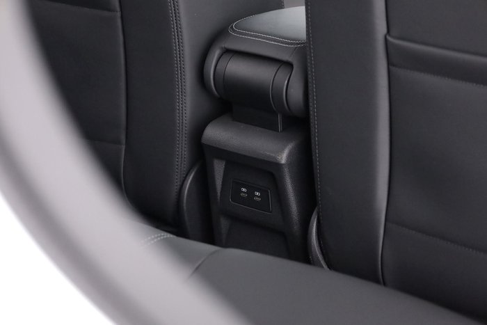 2024 Audi SQ2