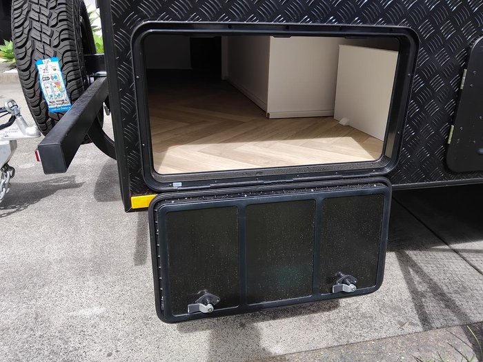 2026 Cadillac RV Gaia Couples Rear Club Lounge 22.6Ft