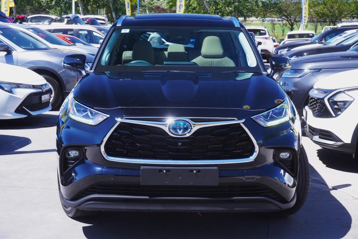 2022 Toyota Kluger Grande