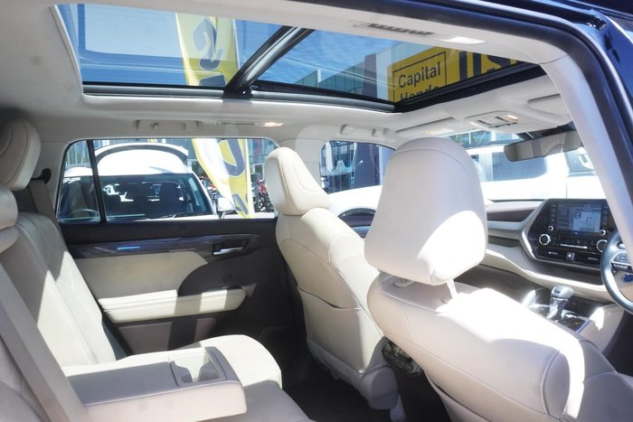 2022 Toyota Kluger Grande