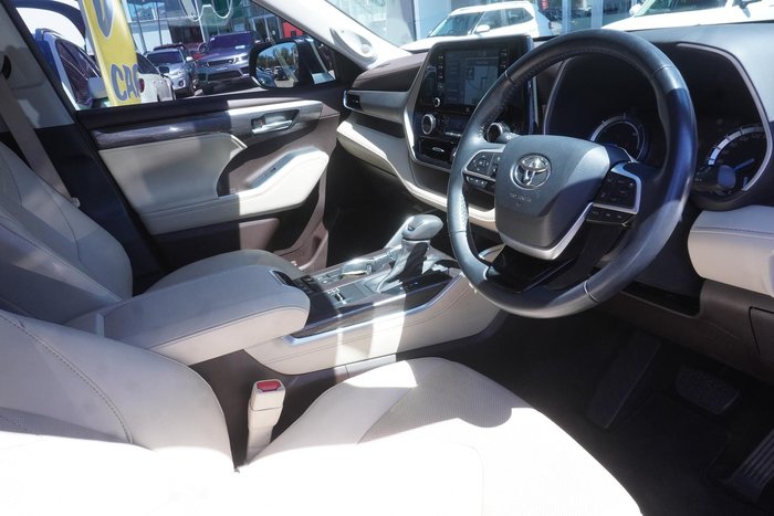 2022 Toyota Kluger Grande