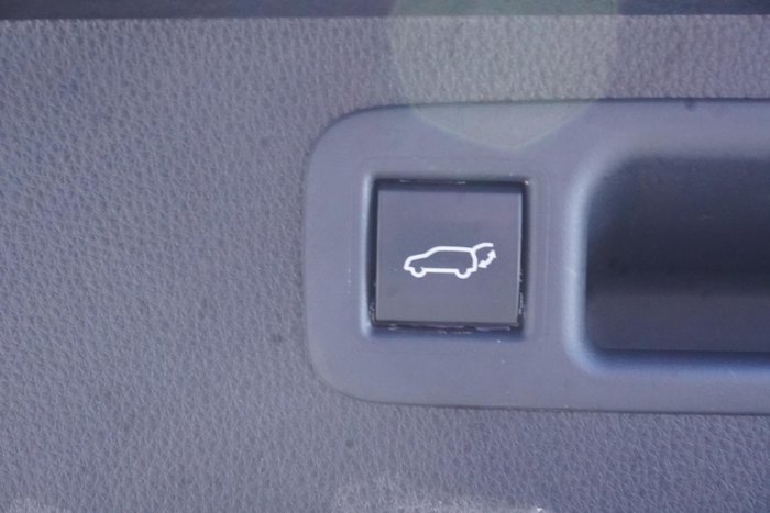 2022 Toyota Kluger Grande