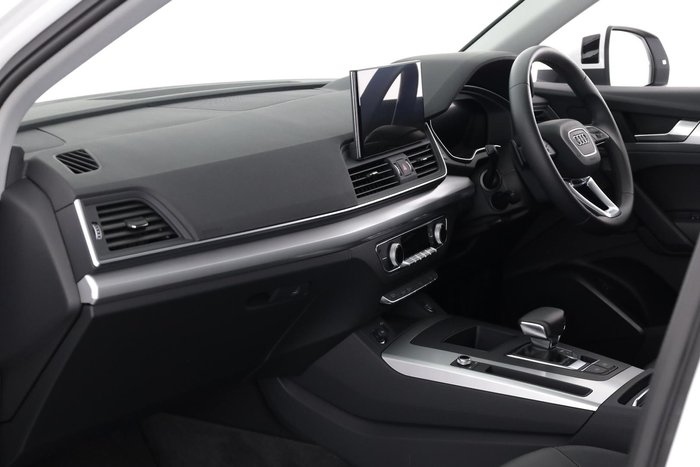 2025 Audi Q5 35 TDI