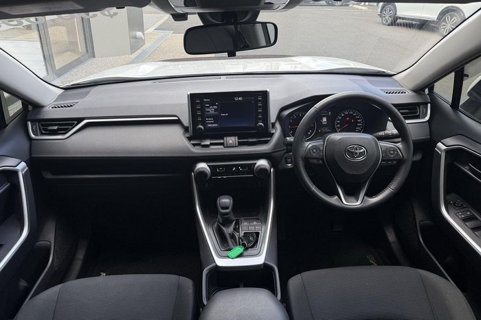 2022 Toyota RAV4 GX