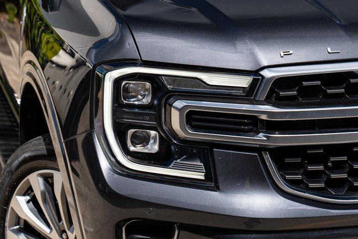 2024 Ford Everest Platinum MY24.50 4X4 Dual Range Meteor Grey