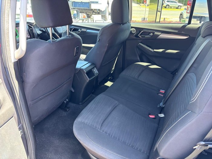 2022 Isuzu MU-X LS-U