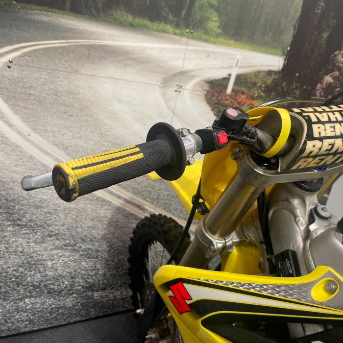 2016 Suzuki RM-Z250 Yellow