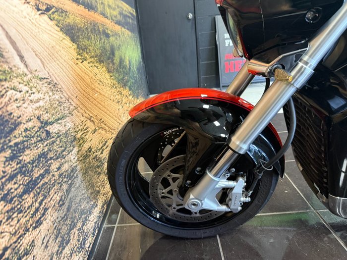 2011 Suzuki VZR 1800 BOULEVARD (M109R) BLACK