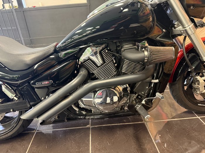 2011 Suzuki VZR 1800 BOULEVARD (M109R) BLACK