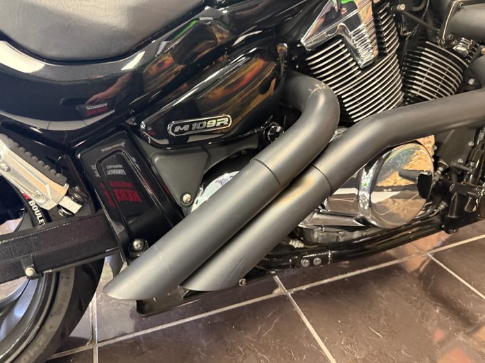2011 Suzuki VZR 1800 BOULEVARD (M109R) BLACK