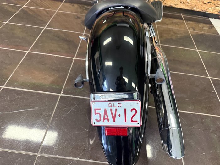 2010 Yamaha XVS1300A V-STAR BLACK