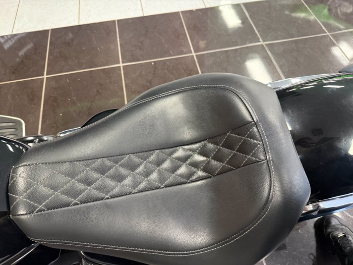 2010 Yamaha XVS1300A V-STAR BLACK