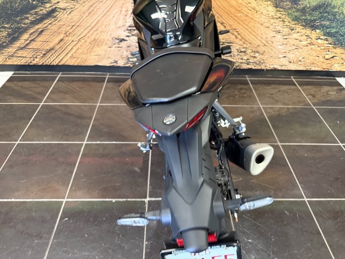 2022 Yamaha YZF-R3 BLACK