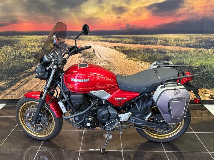 2023 Kawasaki Z650L (LAMS) WHITE