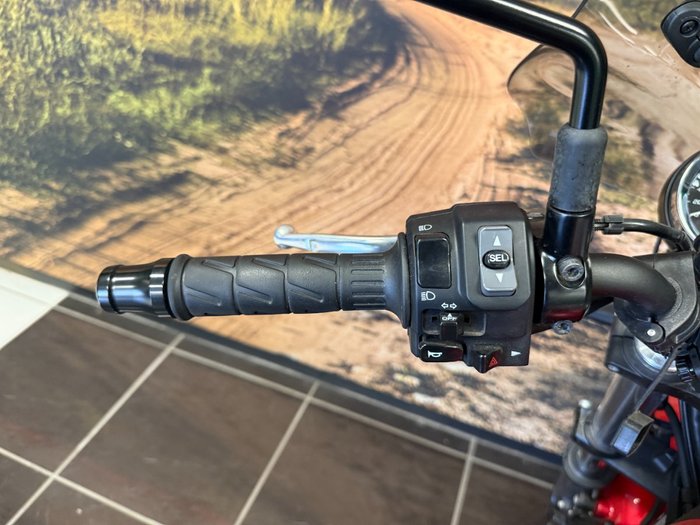 2023 Kawasaki Z650L (LAMS) WHITE